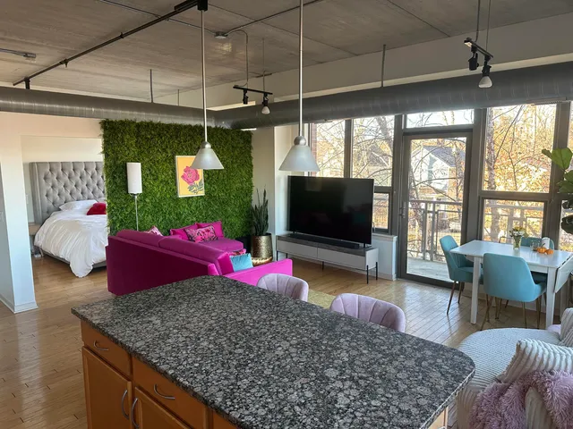 $3,025 | 315 2nd Street, Unit 305, Ann Arbor, MI 48103