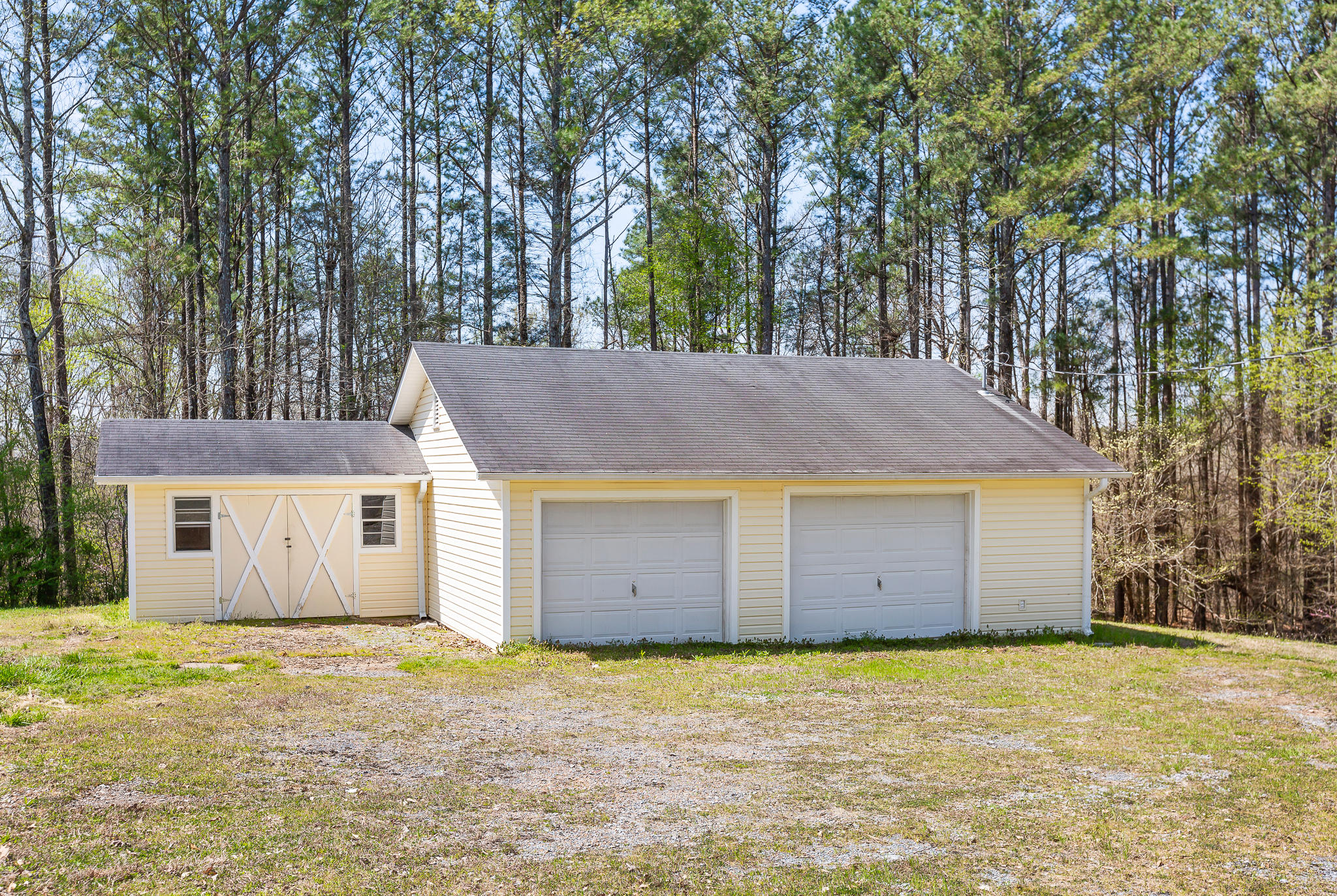 1444 Groves Road Northeast Dalton, GA 30721 - Photo 5 of 27 Groves (5 of 27)