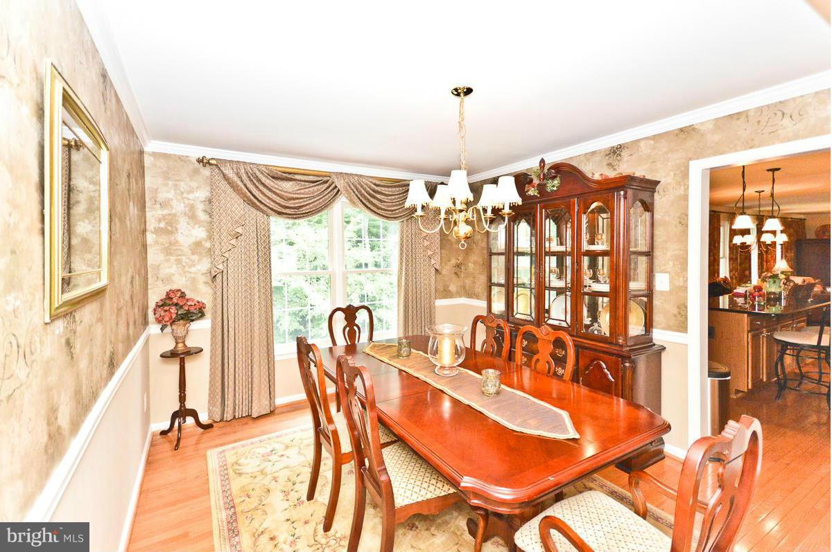 12565 Curling Road Manassas, VA 20112 - Photo 8 of 30 Dining Room