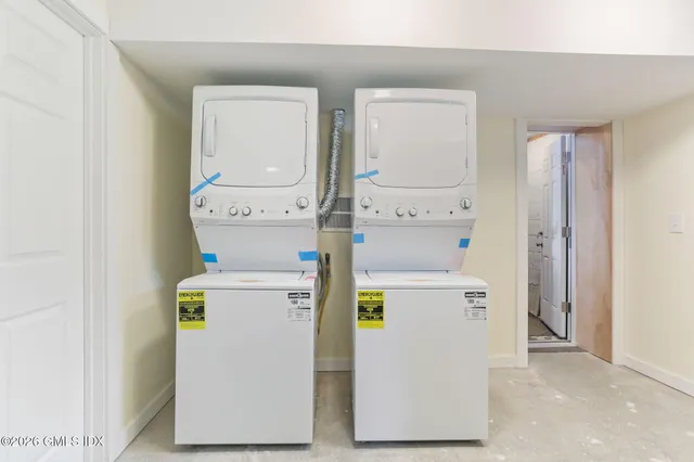 $2,700 | 35 Euclid Avenue, Unit A, Stamford, CT 06902