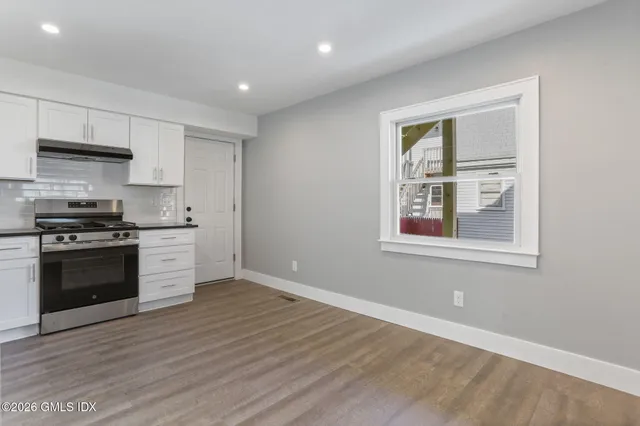 $2,700 | 35 Euclid Avenue, Unit A, Stamford, CT 06902