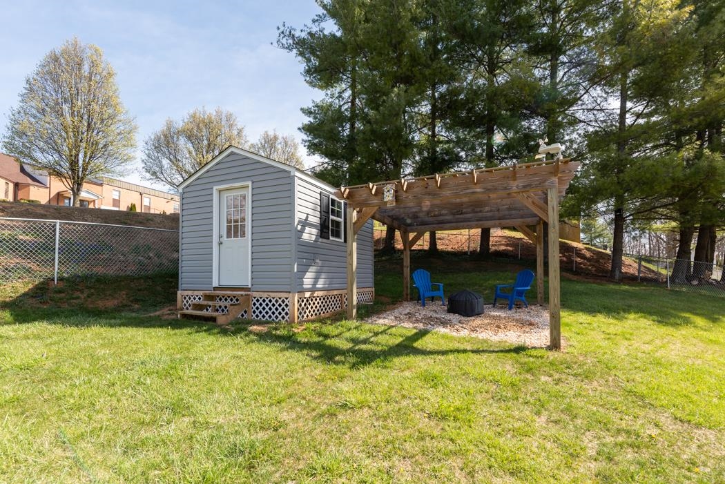 201 Tuxedo Road Staunton, VA 24401 - Photo 40 of 42 Gallery Image 40