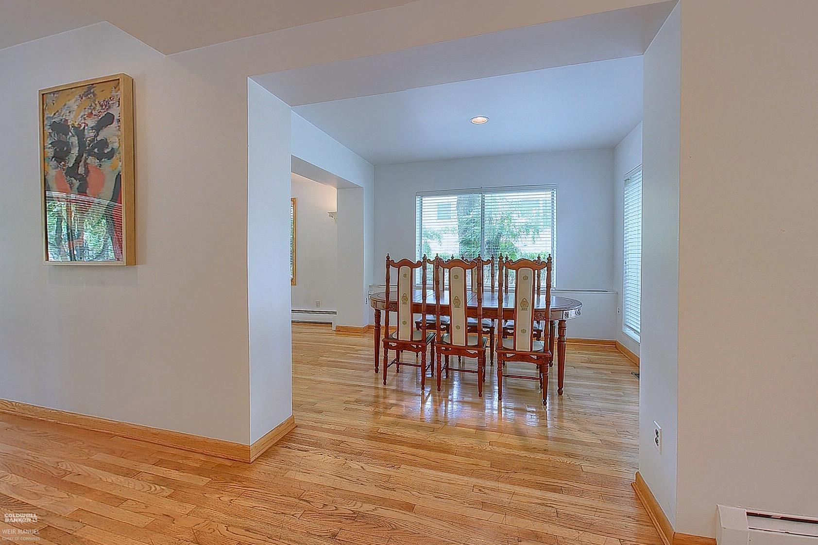 917 Lake Shore Road Grosse Pointe Shores, MI 48236 - Photo 13 of 44