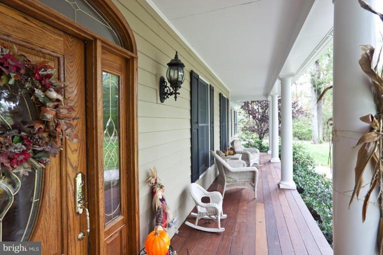 807 Miller Road Parkton, MD 21120 - Photo 2 of 30 Porch
