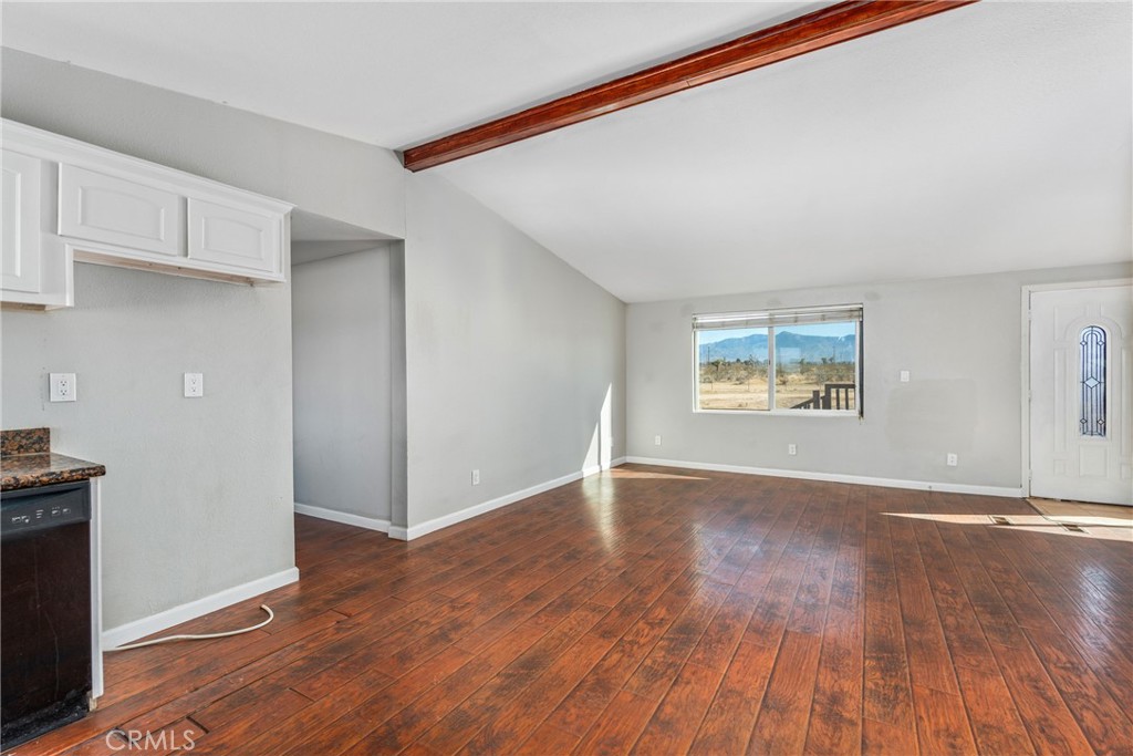 6320 Cholame Road Phelan, CA 92371 - Photo 11 of 33 a view of an empty room with wooden floor
