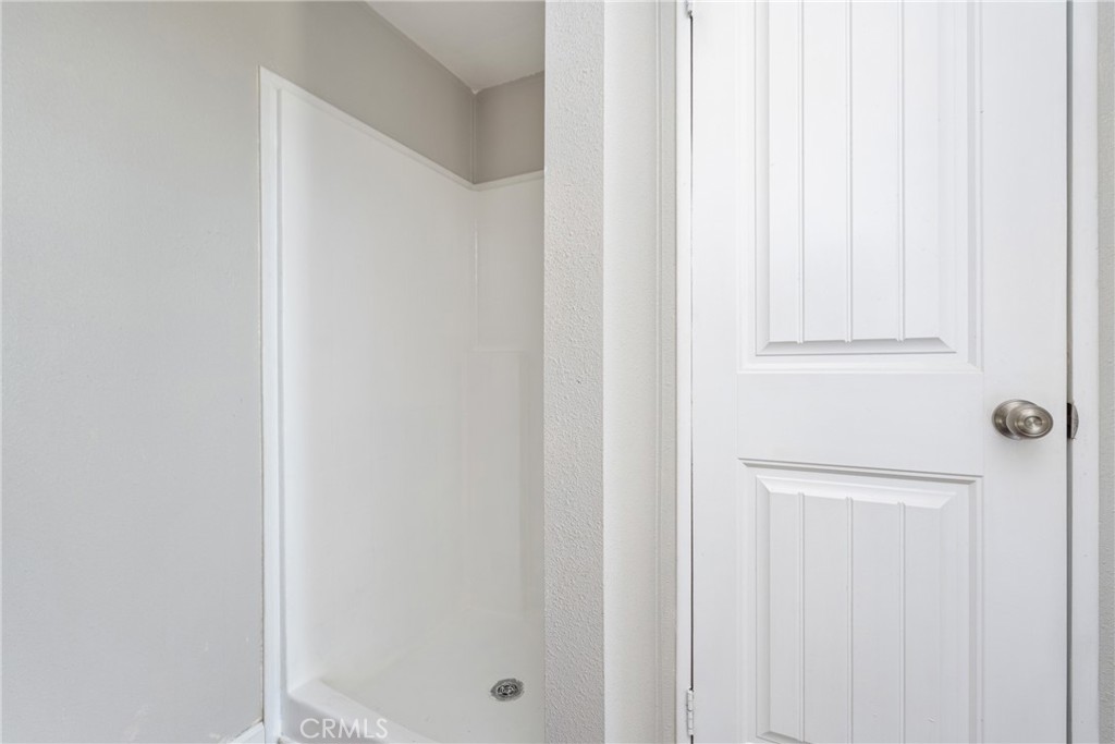 6320 Cholame Road Phelan, CA 92371 - Photo 27 of 33