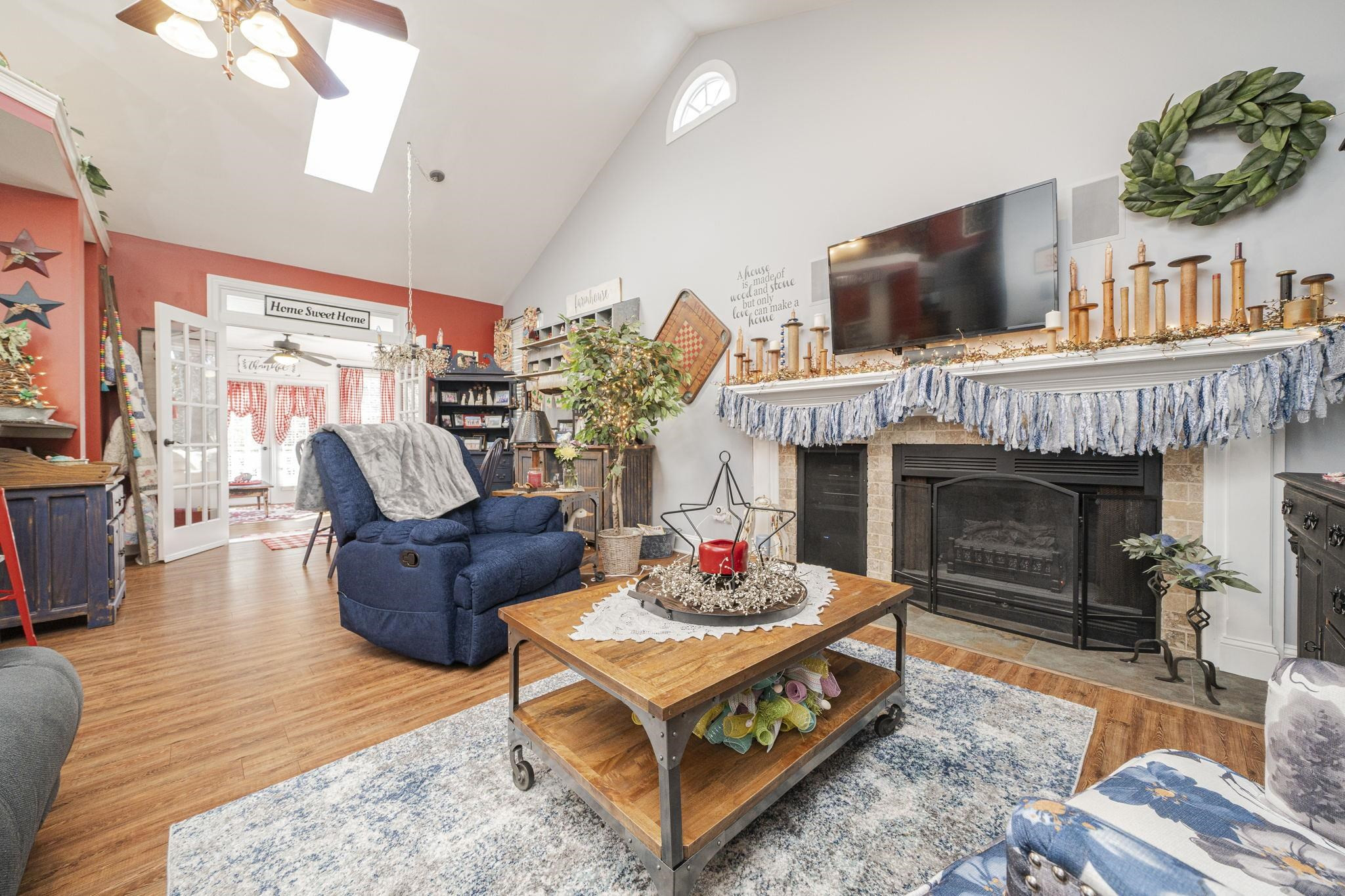 6932 Spring Drive Raleigh, NC 27613 - Photo 5 of 28 Family Room