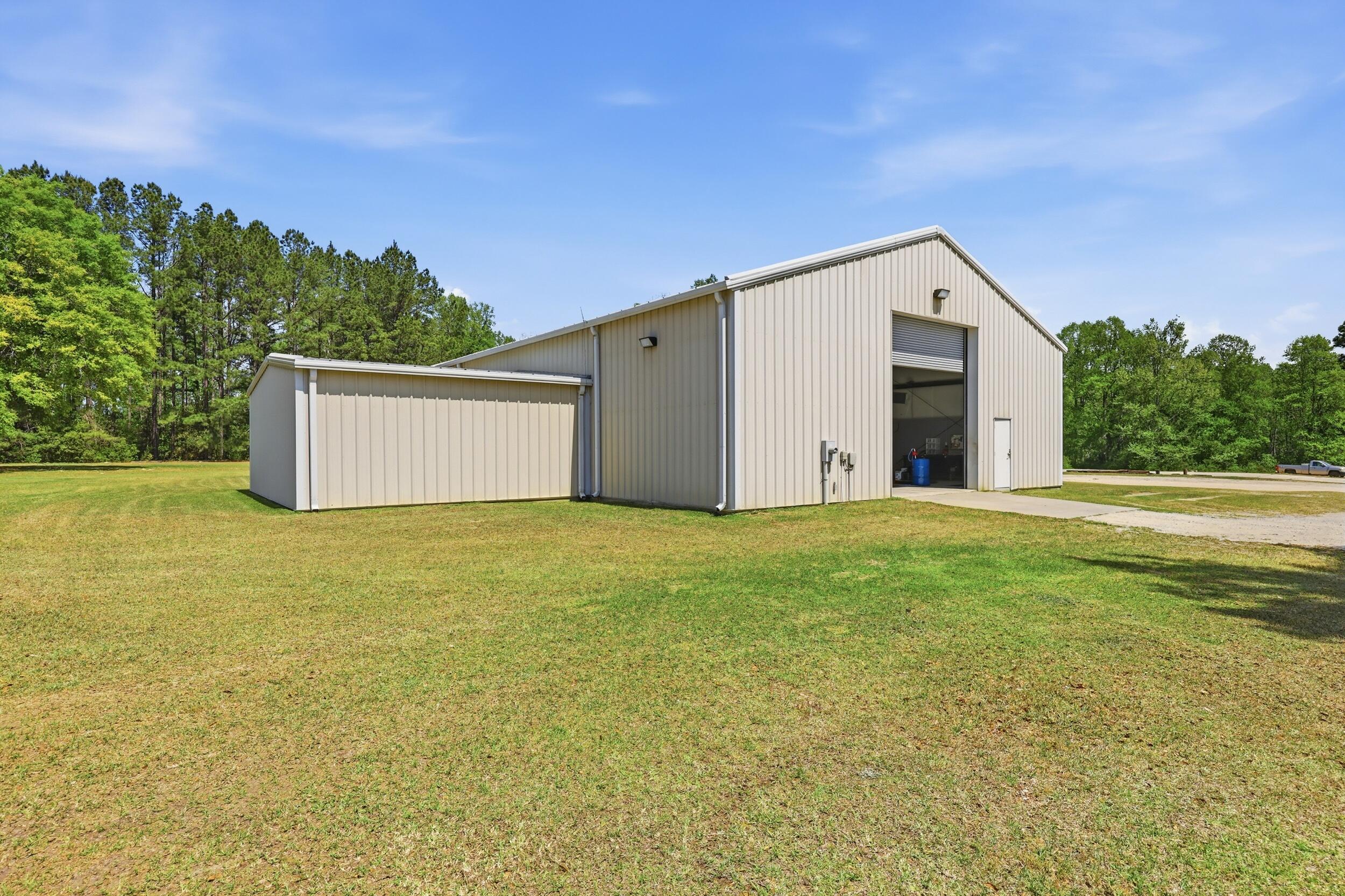 558 Ruffin Road Walterboro, SC 29488 - Photo 19 of 38 3_ep_015