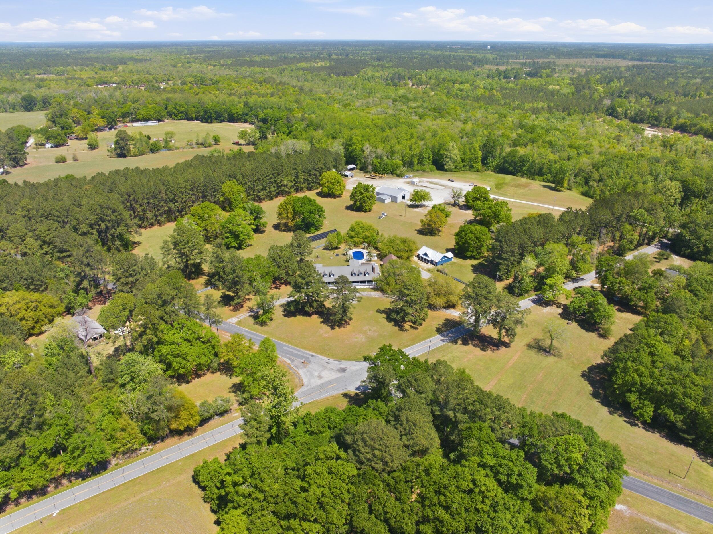 558 Ruffin Road Walterboro, SC 29488 - Photo 37 of 38 35_ep_033