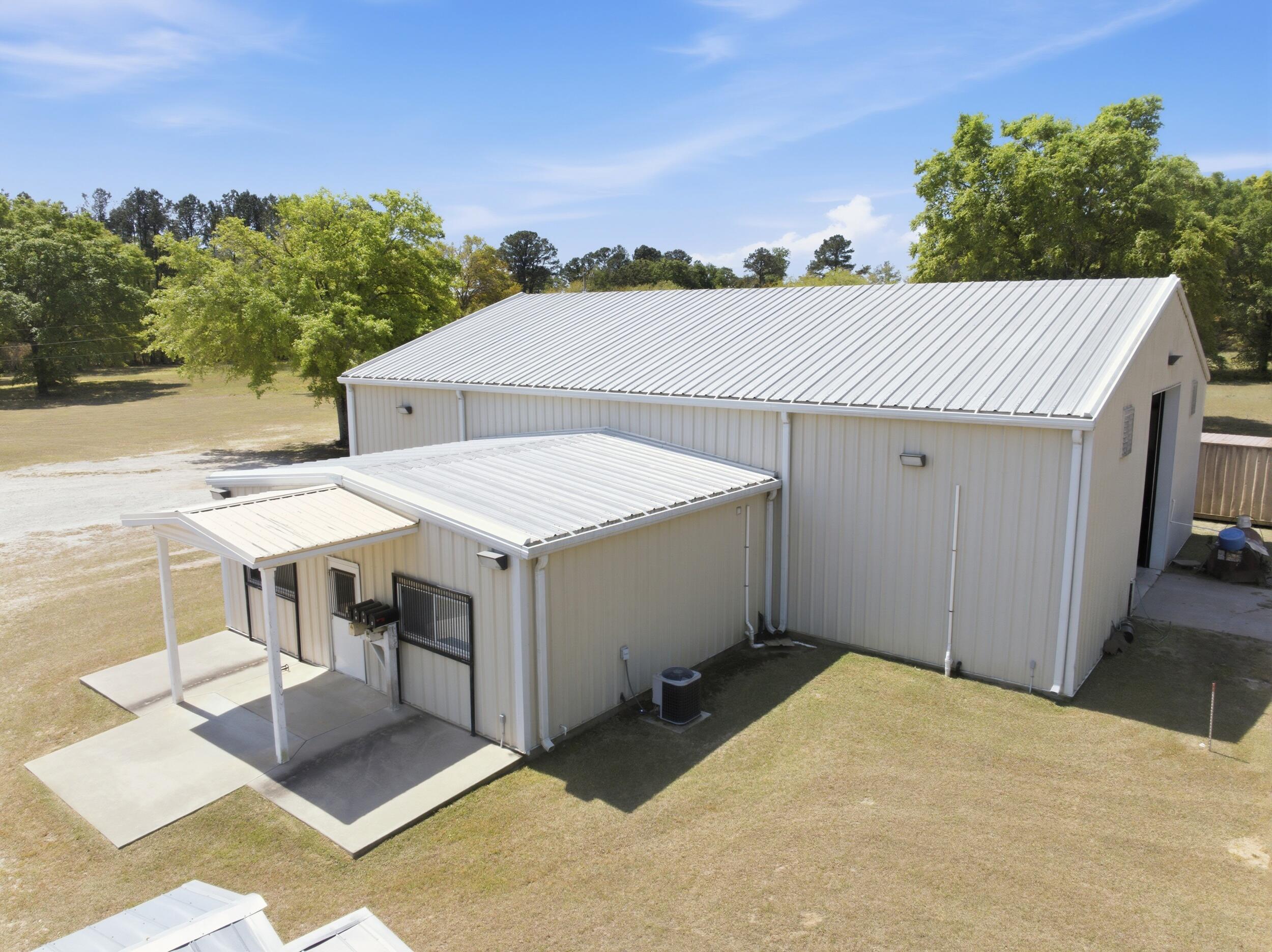558 Ruffin Road Walterboro, SC 29488 - Photo 6 of 38 21_ep_019