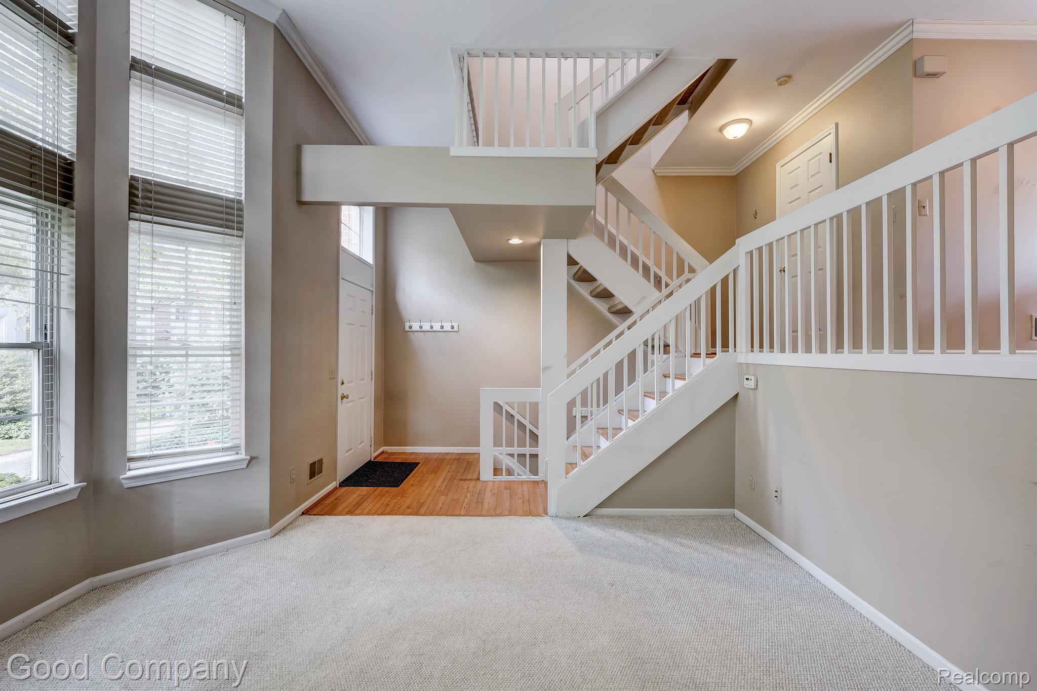 159 Georgetown Square North Royal Oak, MI 48067 - Photo 5 of 41