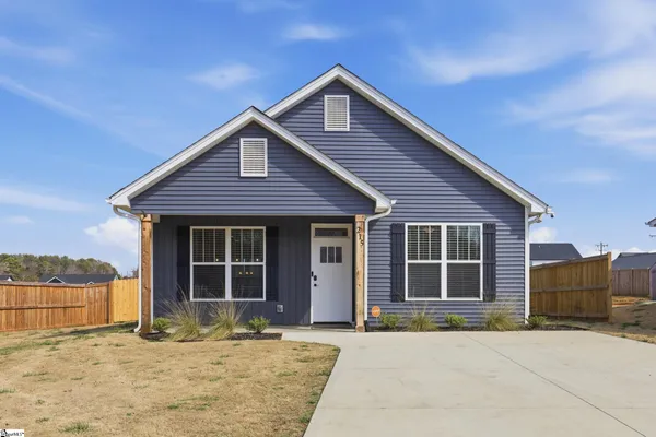 $285,000 | 215 Amsterdam Road, Easley, SC 29640