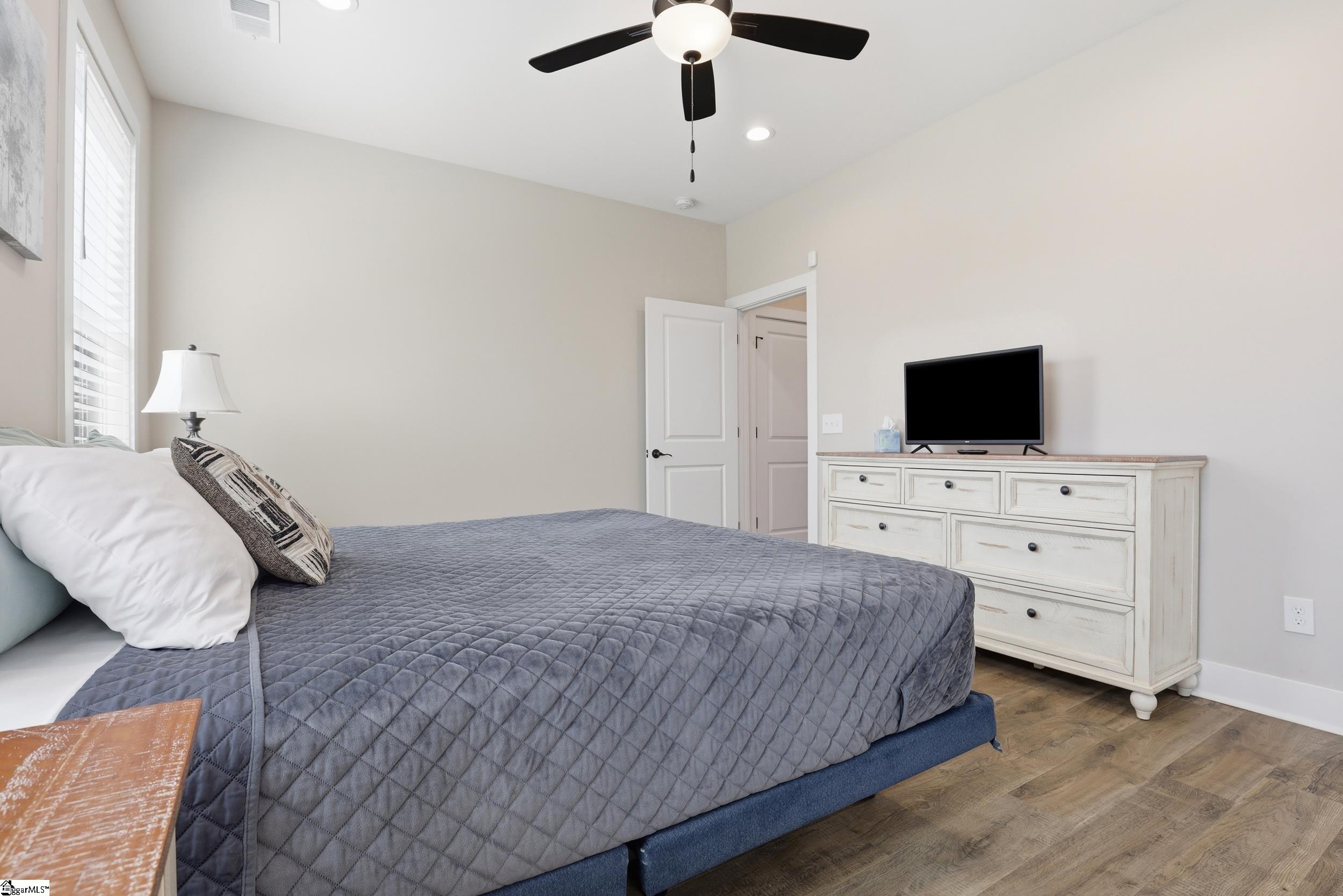 215 Amsterdam Road Easley, SC 29640 - Photo 13 of 29