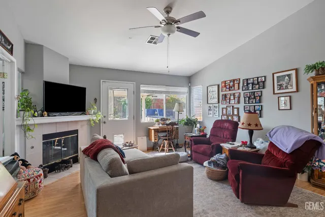 $449,999 | Undisclosed Address, Bakersfield, CA 93311