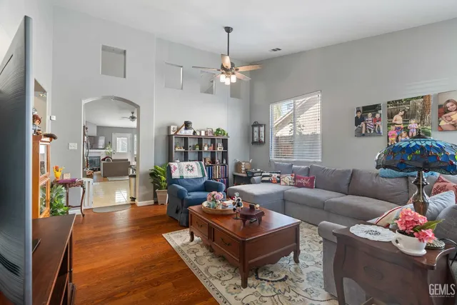 $449,999 | Undisclosed Address, Bakersfield, CA 93311