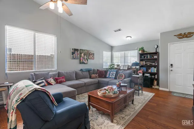 $449,999 | Undisclosed Address, Bakersfield, CA 93311