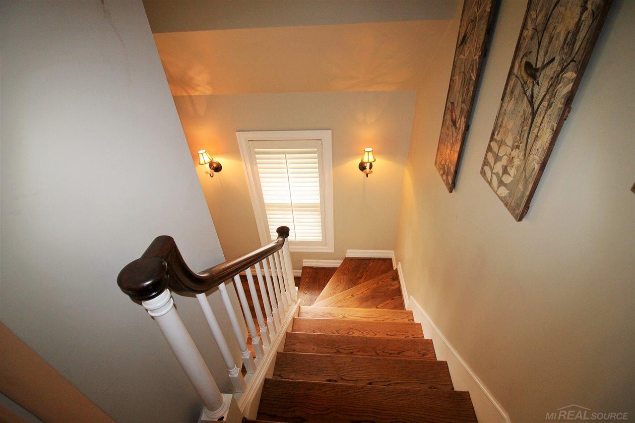 518 Neff Road Grosse Pointe, MI 48230 - Photo 25 of 76 31354675-24.JPG