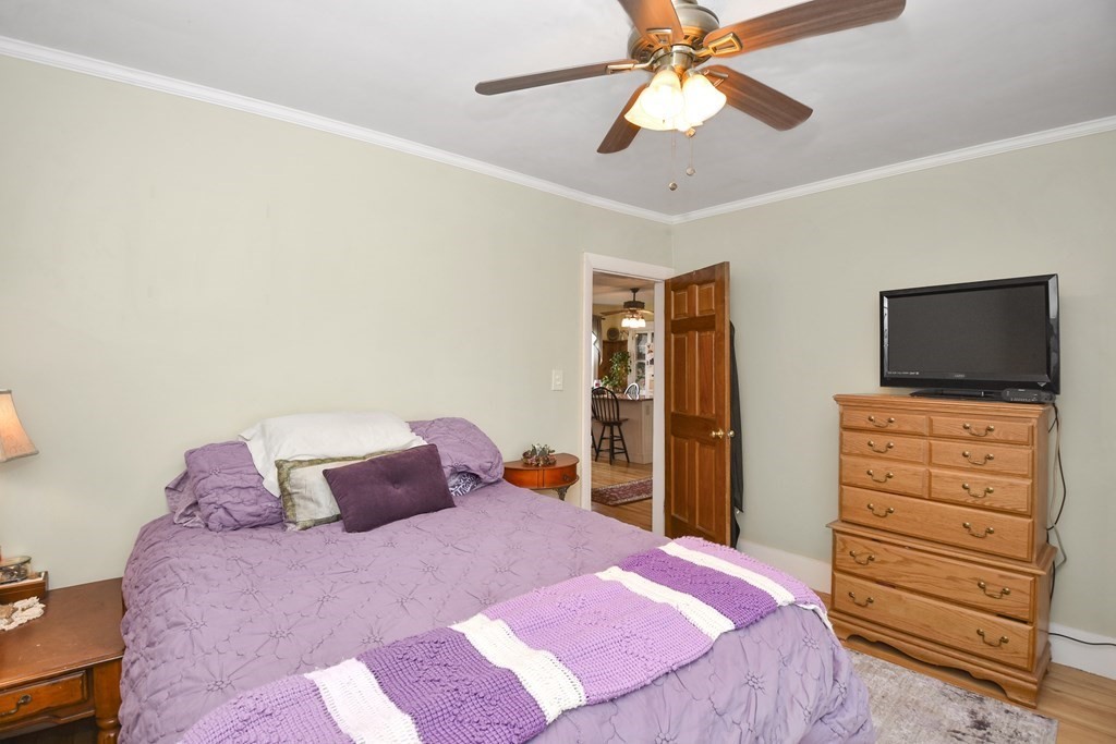 91 Kenberma Road Worcester, MA 01604 - Photo 11 of 22 Gallery Image 11