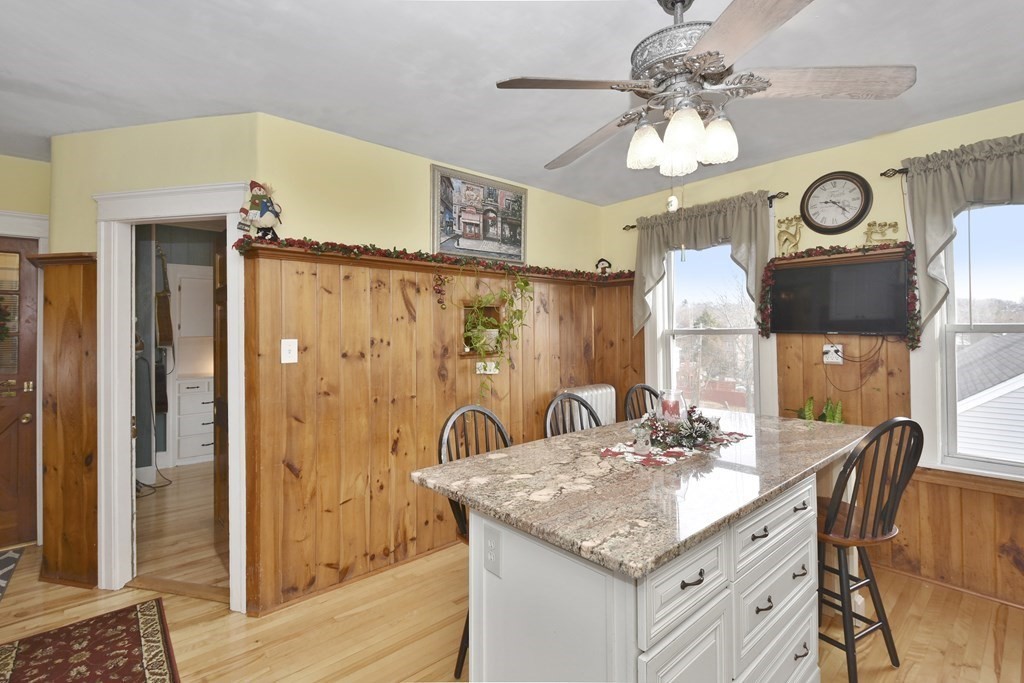 91 Kenberma Road Worcester, MA 01604 - Photo 7 of 22 Gallery Image 7