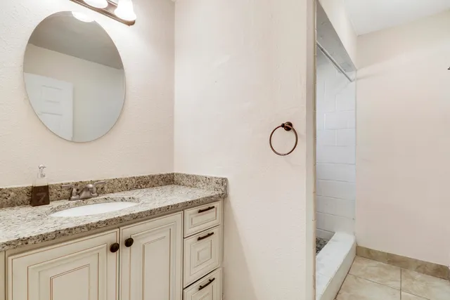 $599,000 | 5924 Southeast Orange Blossom Trail, Hobe Sound, FL 33455