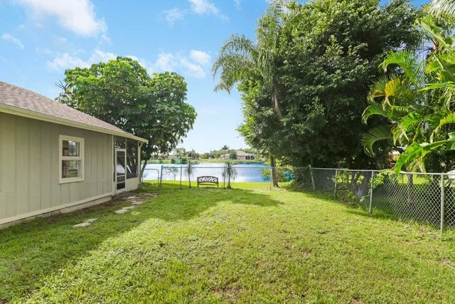 $599,000 | 5924 Southeast Orange Blossom Trail, Hobe Sound, FL 33455