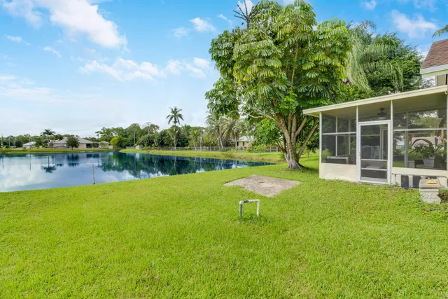 $599,000 | 5924 Southeast Orange Blossom Trail, Hobe Sound, FL 33455