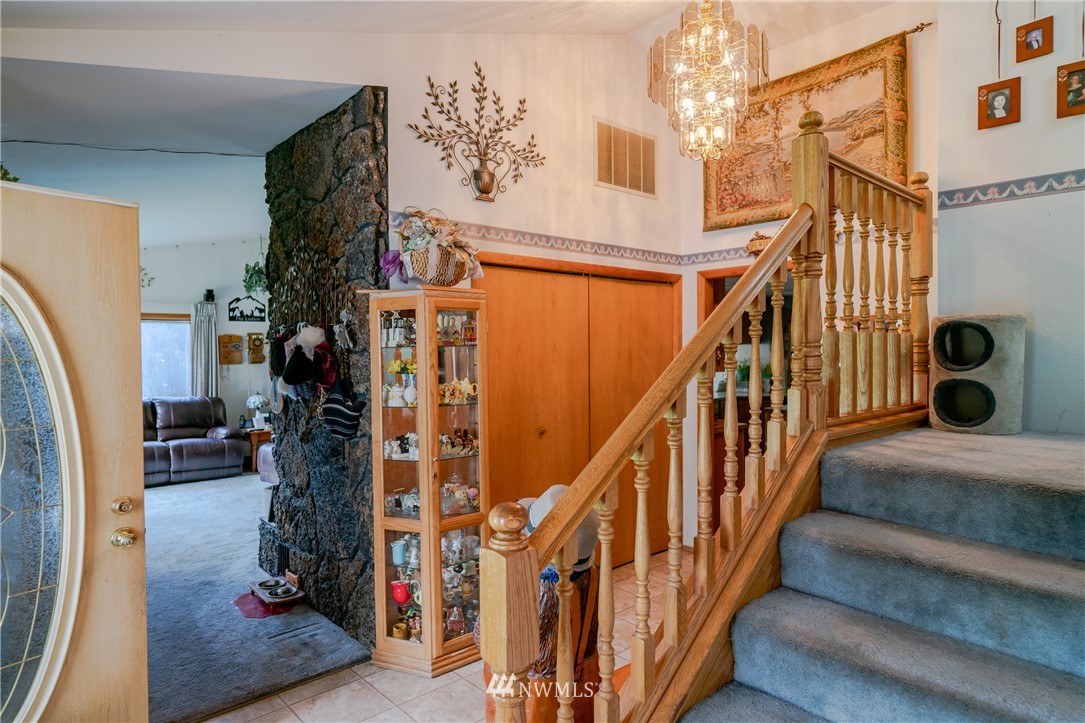 12 Tonasket Shop Road Tonasket, WA 98855 - Photo 5 of 25 Gallery Image 5