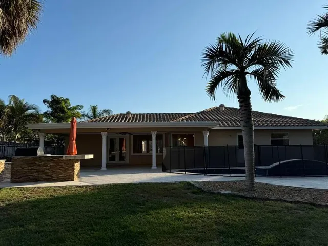 $899,000 | 5777 Wind Drift Lane, Boca Raton, FL 33433