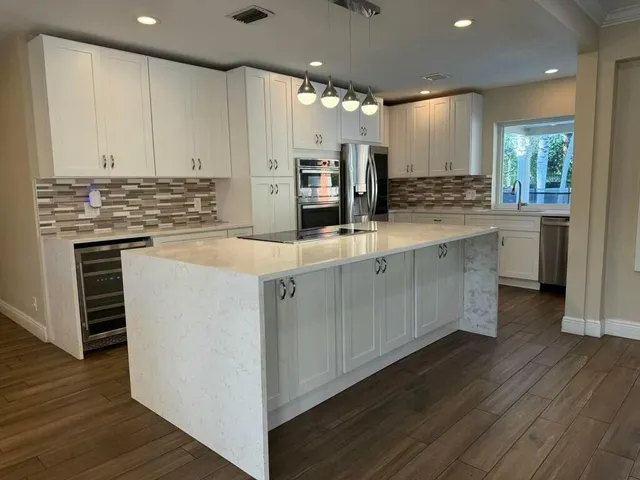 $899,000 | 5777 Wind Drift Lane, Boca Raton, FL 33433