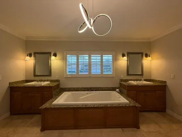 $899,000 | 5777 Wind Drift Lane, Boca Raton, FL 33433