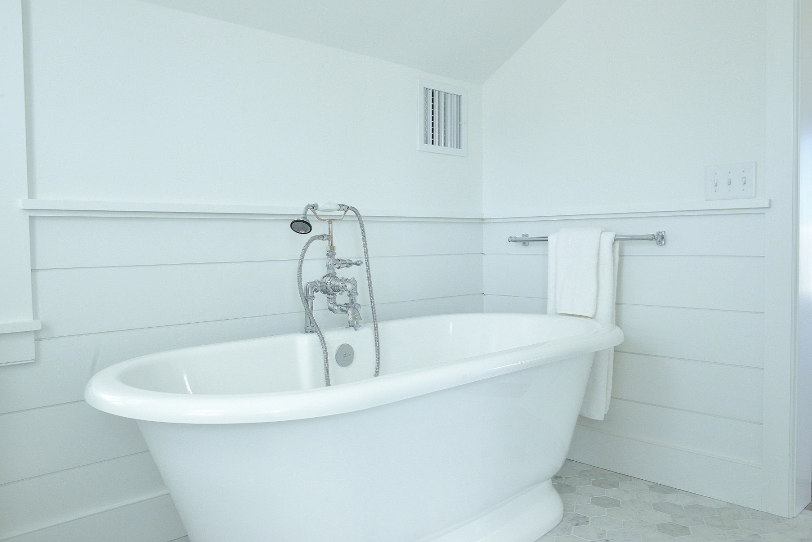 34 Codfish Park Road Nantucket, MA 02554 - Photo 32 of 39 Gallery Image 32
