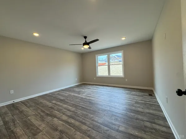 $402,900 | 618 Stratford Road, Concord, VA 24538