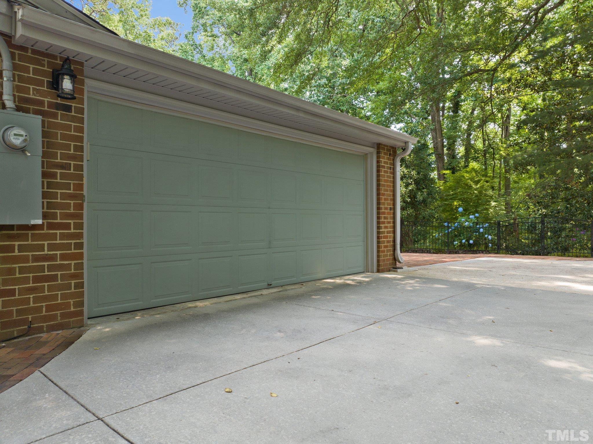 4116 Spruce Drive Raleigh, NC 27612 - Photo 47 of 51 a view of backyard and garage