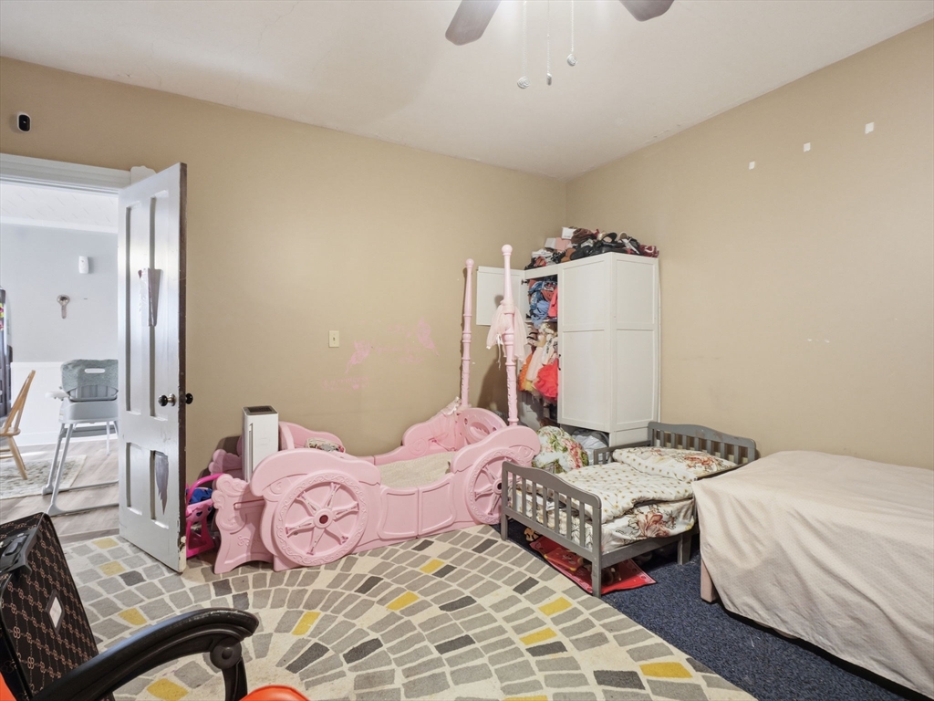 149 Cross Street Gardner, MA 01440 - Photo 16 of 42