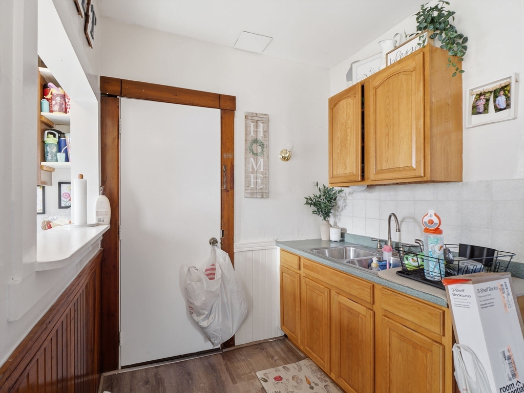 149 Cross Street Gardner, MA 01440 - Photo 24 of 42