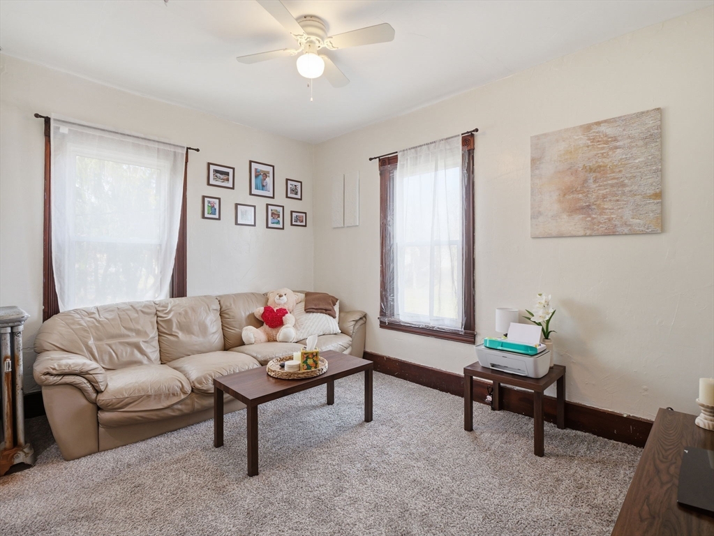 149 Cross Street Gardner, MA 01440 - Photo 8 of 42