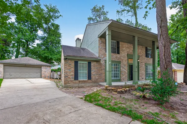 $2,500 | 106 Breezy Point Place, Spring, TX 77381