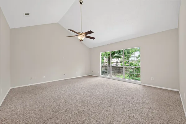 $2,500 | 106 Breezy Point Place, Spring, TX 77381