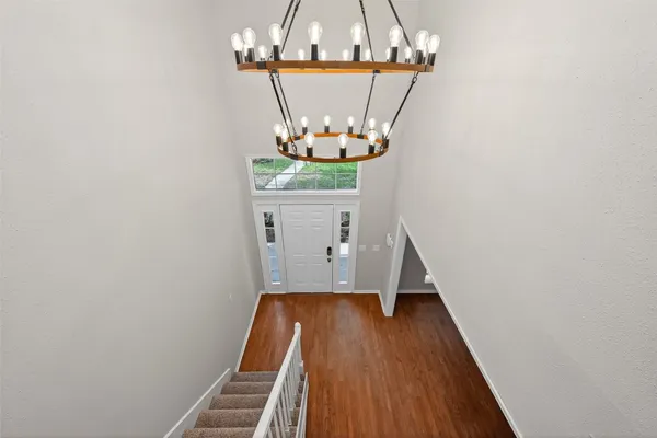 $2,500 | 106 Breezy Point Place, Spring, TX 77381