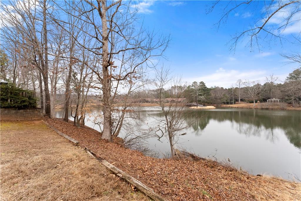 116 Hidden Lake Circle Canton, GA 30114 - Photo 30 of 34