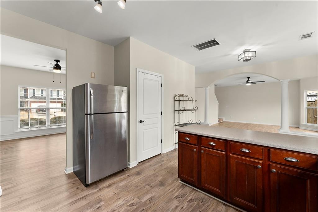 116 Hidden Lake Circle Canton, GA 30114 - Photo 9 of 34