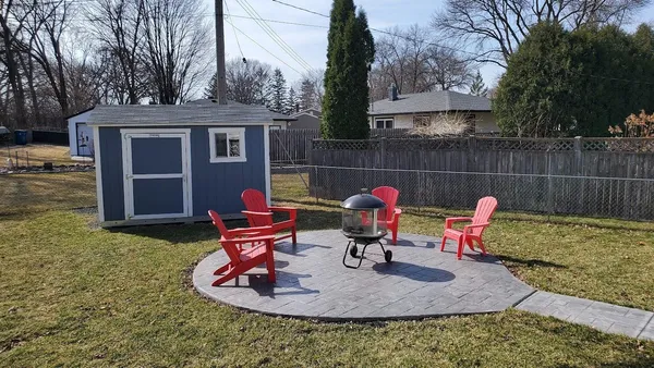 $369,900 | 1960 Lakeaires Boulevard, White Bear Lake, MN 55110