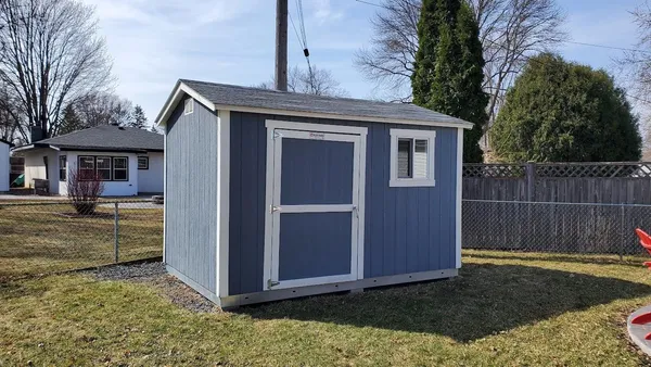 $369,900 | 1960 Lakeaires Boulevard, White Bear Lake, MN 55110