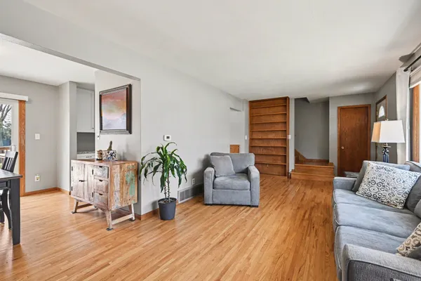 $369,900 | 1960 Lakeaires Boulevard, White Bear Lake, MN 55110