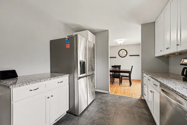 $369,900 | 1960 Lakeaires Boulevard, White Bear Lake, MN 55110