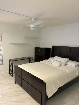$3,000 | 5749 Camino Del Sol, Unit 202, Boca Raton, FL 33433