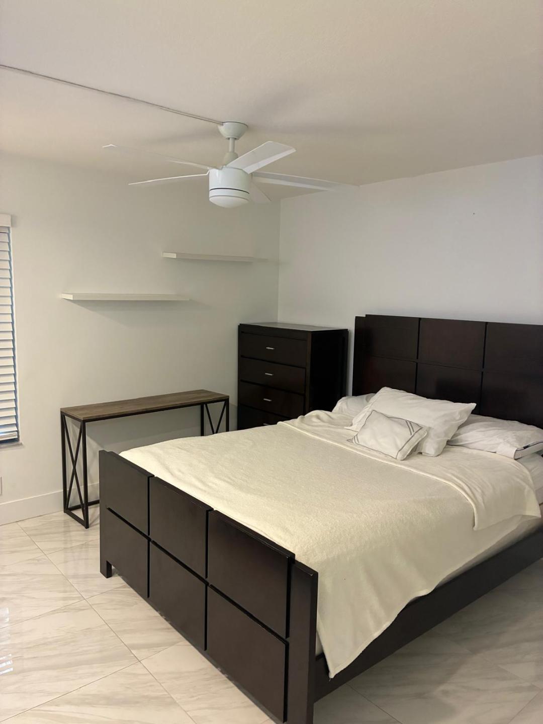 5749 Camino Del Sol, Unit 202 Boca Raton, FL 33433 - Photo 21 of 36 Guest bedroom