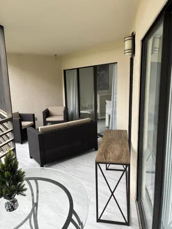$3,000 | 5749 Camino Del Sol, Unit 202, Boca Raton, FL 33433