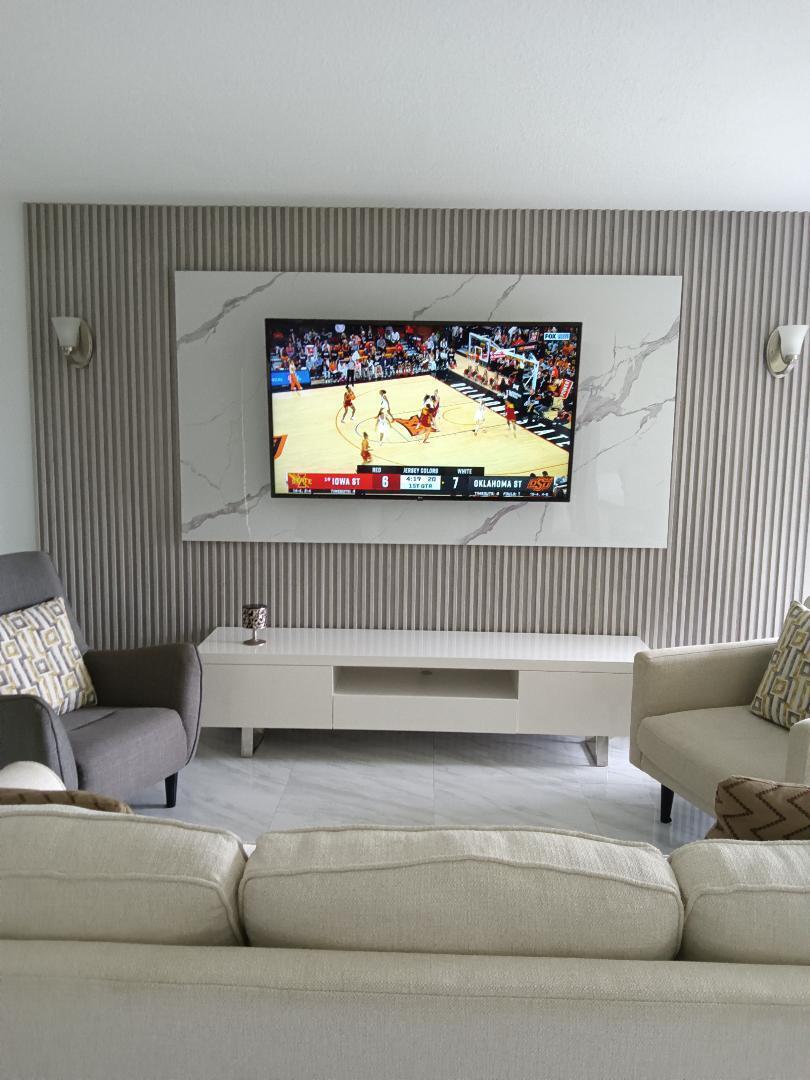 5749 Camino Del Sol, Unit 202 Boca Raton, FL 33433 - Photo 9 of 36 Living room