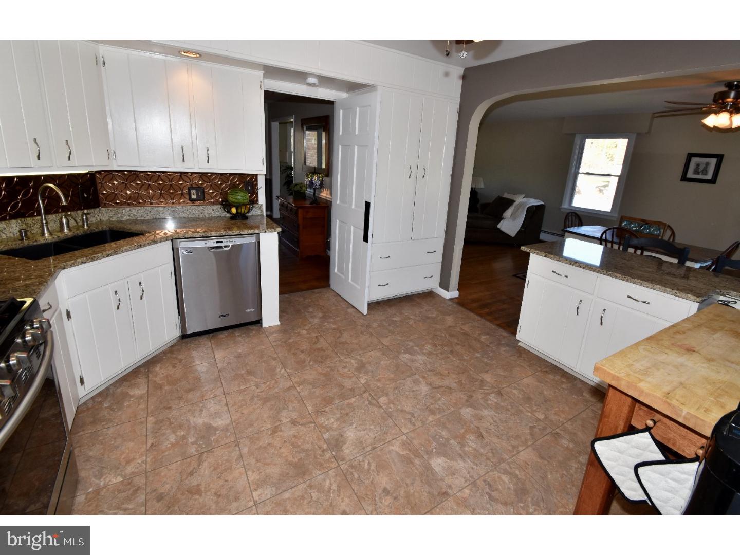 4741 Oley Turnpike Road Reading, PA 19606 - Photo 8 of 21
